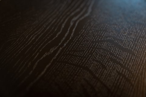 Eiken, zwart gebeitst of in de kleuren walnoot of kaneel?